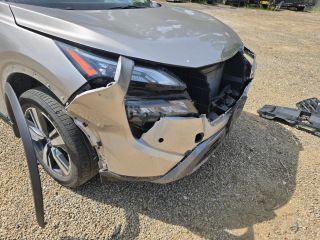 2025 Nissan Rogue SL FWD - Primary Damage Right Image